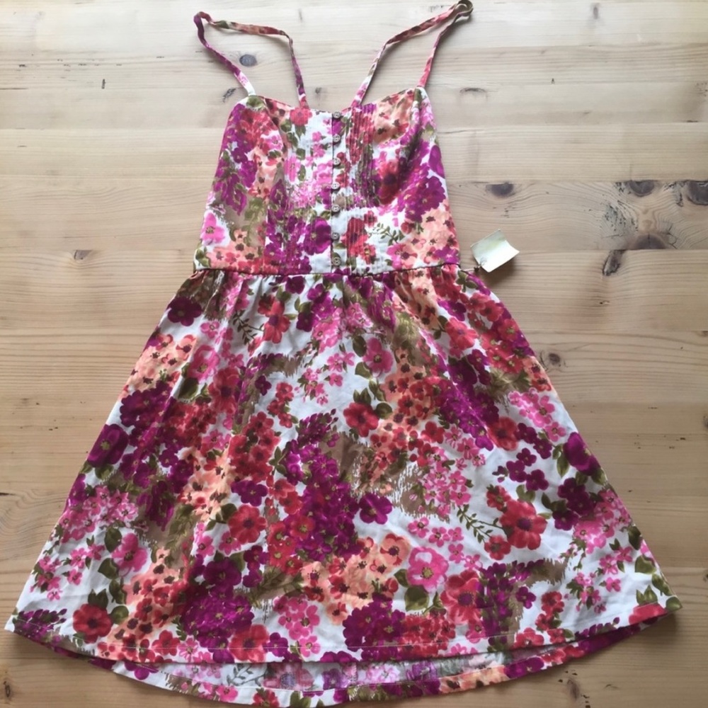 NWT cross back Forever 21 Floral Dress